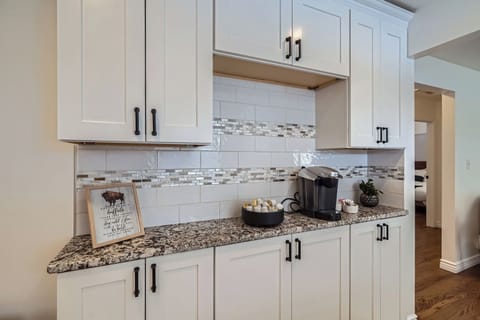 Coffee bar and a good counter to put "things".