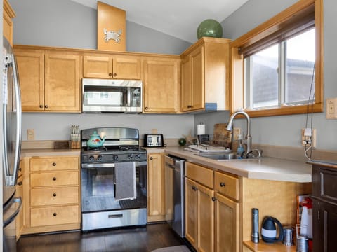 Fully equipped kitchen
Gas stove