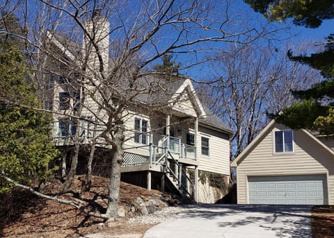 Entrance to House
Bunkhouse above garage