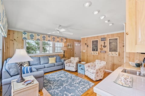 Spacious Living Room Area