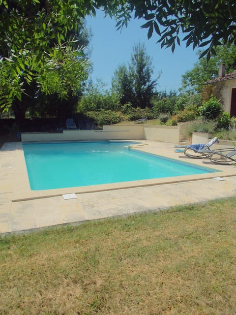 11x8 Pool