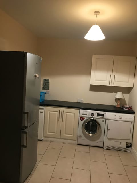 Large Utility room with laundry 
