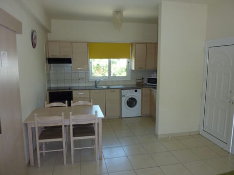 Open Plan Kitchen and Dining Area