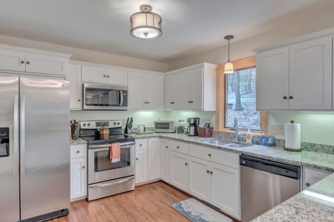 Fully stocked kitchen, ready for family cooking