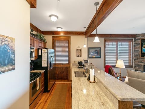 Kitchen--- Granite Counter-tops, Stainless Steel