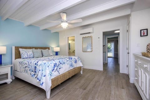 C44Bedrooma