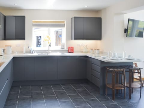 Kitchen | Benlli, Aberdaron