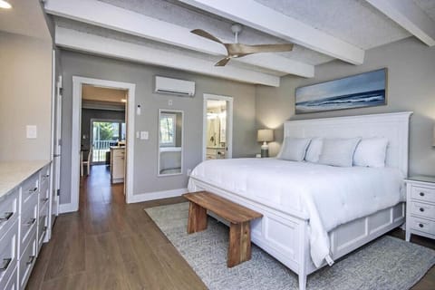 C46Bedrooma