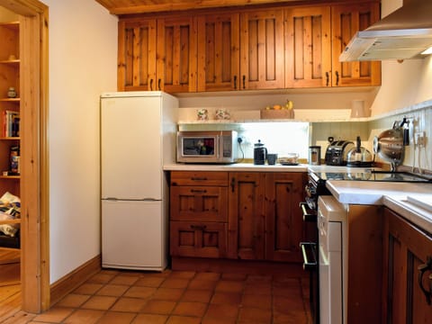 Kitchen | Bell Hill Cottage, Lindale, near Grange-over-Sands