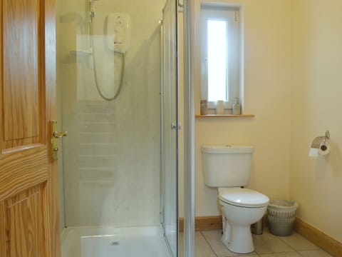Shower room | Cressfield Villa, Ecclefechan, near Lockerbie