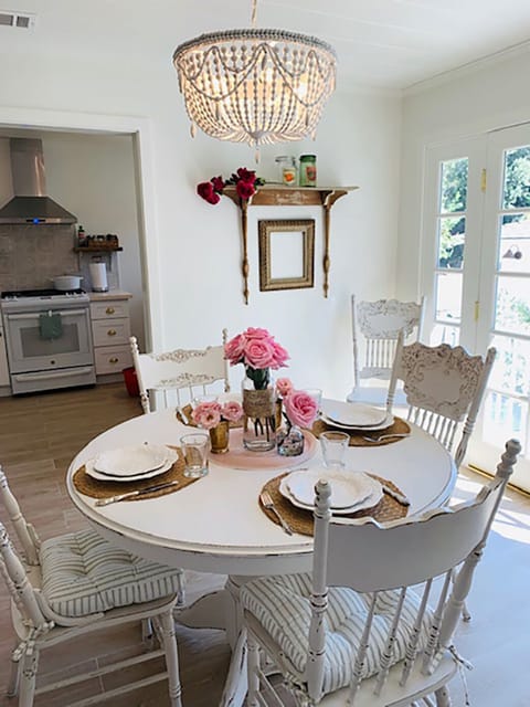 Dining room off the kitchen