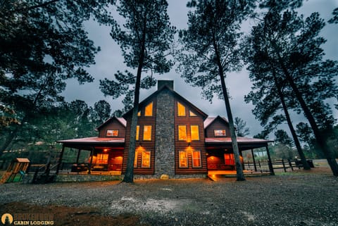 CaddyShack.BrokenBow1