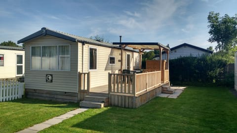 Terrace, Veranda, Garden chair, Garden table and Front Garden - EEZZ