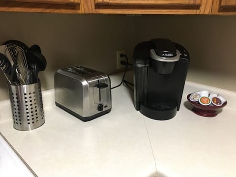 Kitchen Utensils & Appliances