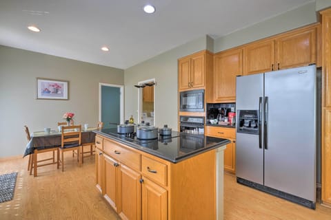 Make your favorite meal for the group in the fully equipped kitchen.
