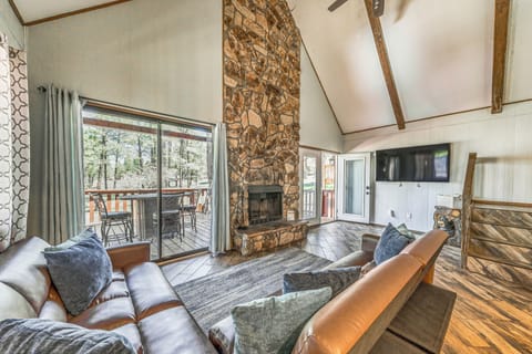 Ruidoso Vacation Rental Cabin | 3BR | 2BA | 1,240 Sq Ft | Stairs Required