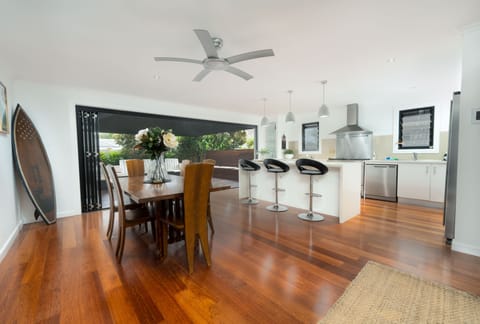 Kitchen/dining