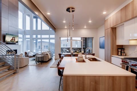 Main Level - Kitchen with Breakfast Bar, Dining Area