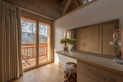master bedroom dressing area