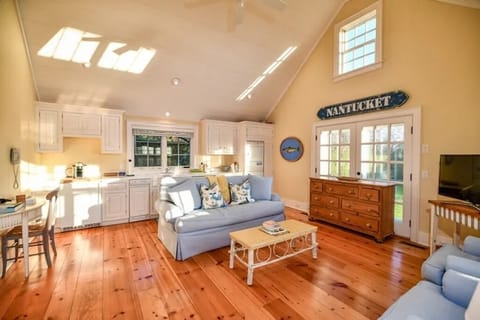 Not pictured: Separate queen BR, walk in closet, full bathroom