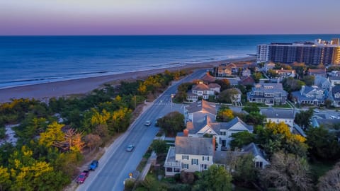North End of the Boardwalk within Walking Distance