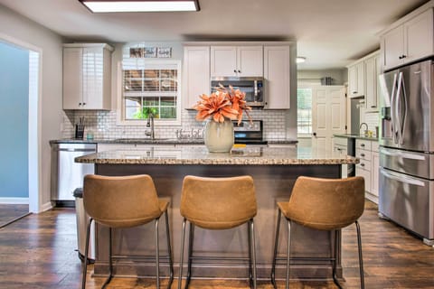 Kitchen | Drip Coffee Maker | Wine Coller | Dishwasher | Cooking Basics