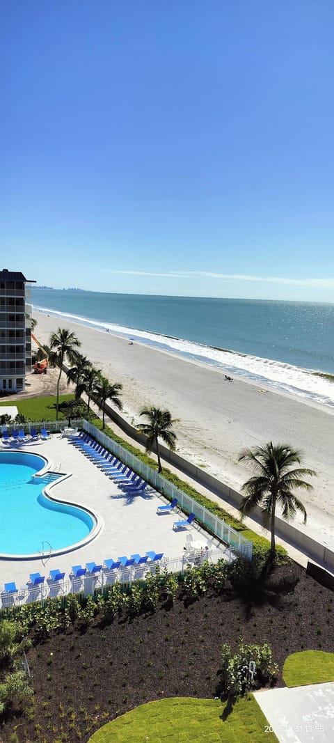 Beautiful beach views and long walks - the beach wraps along our north and west.