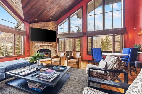 Grand Hyatt|Elite Traveler's Haven: Spacious Vail Home House in Vail