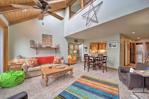 Beech Mountain Vacation Rental | 2BR | 2BA | 1,200 Sq Ft | Stairs Required