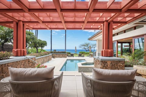 1708112985560-1007-9