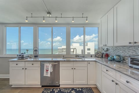 Shores of Madeira 1004 Kitchen View