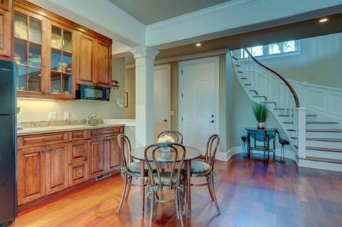 First floor living area and kitchenette