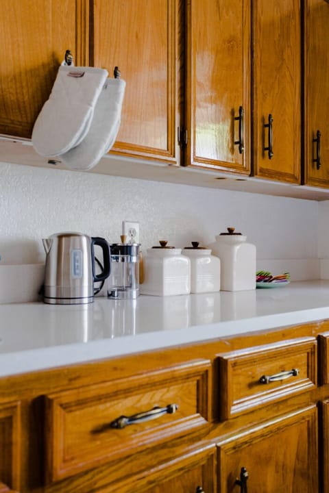 Sparkling Clean and Well-equipped Kitchen