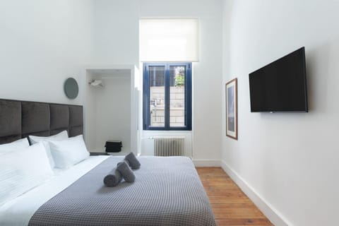 Art Pantheon is a 200 years old building, making it one of the oldest in Athens