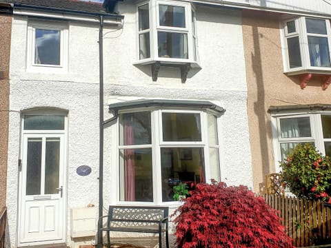 Exterior | Curlew Cottage, Creetown, near Newton Stewart 