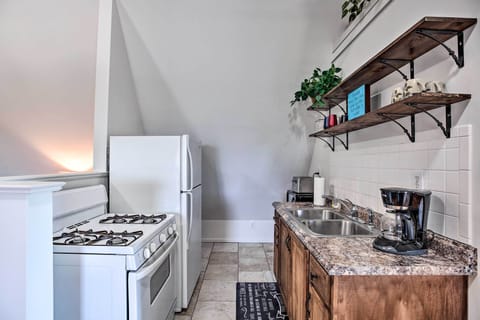 Kitchen | Drip Coffee Maker | Toaster | Cooking Basics