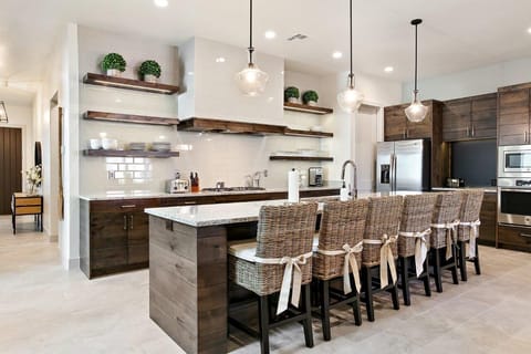 Large kitchen with seating for 6 as the oversized island