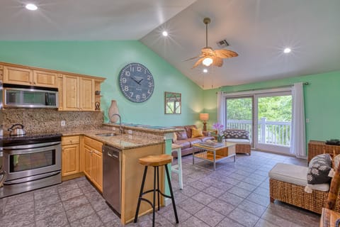 Your Duval St. retreat!