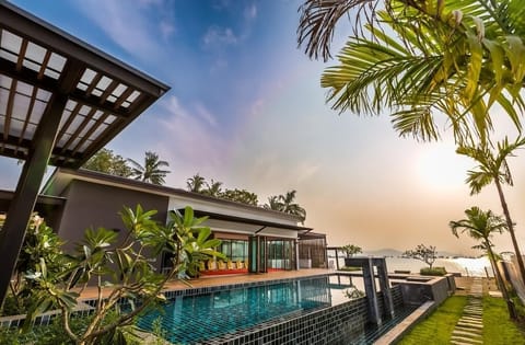 Beachfront Villas in Chalong Bay Phuket