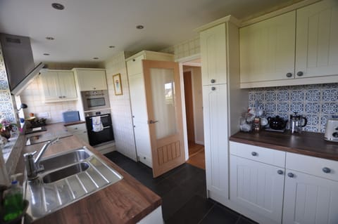 Full size Fridge / freezer