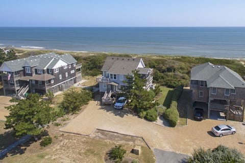 DU909: Blue Bayou | Front Exterior