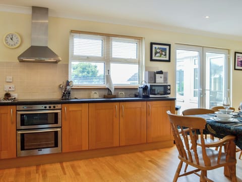 Kitchen/diner | Saffron, Portpatrick, near Stranraer 