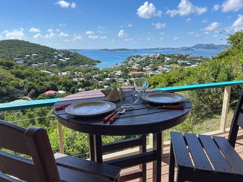 Pina Coladas includes a covered balcony with spectacular views