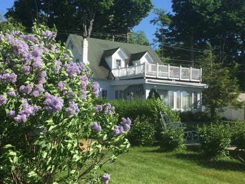 Cottage Lakeside