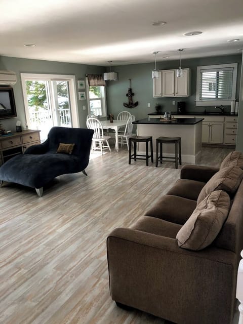 Upstairs living area/kitchen