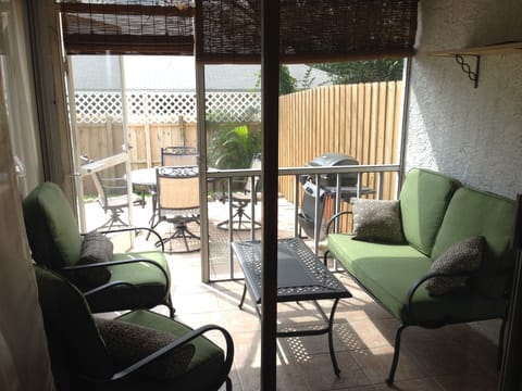 lanai leading out to Padio