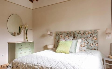 0703cb9f-0722-427b-9b0a-abc999f971fb