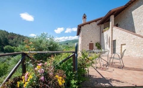 ed07690a-ef35-4078-a107-723fd7dcc08c