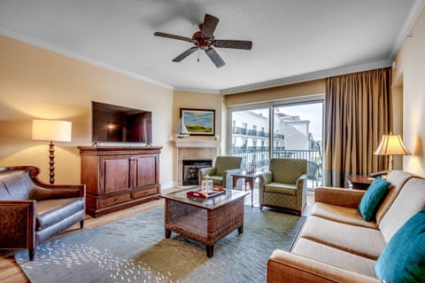 Welcome to The Marina 4-501!