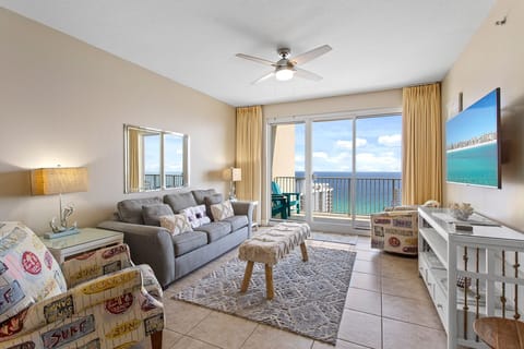 23-Ariel-Dunes-I-2208-Living